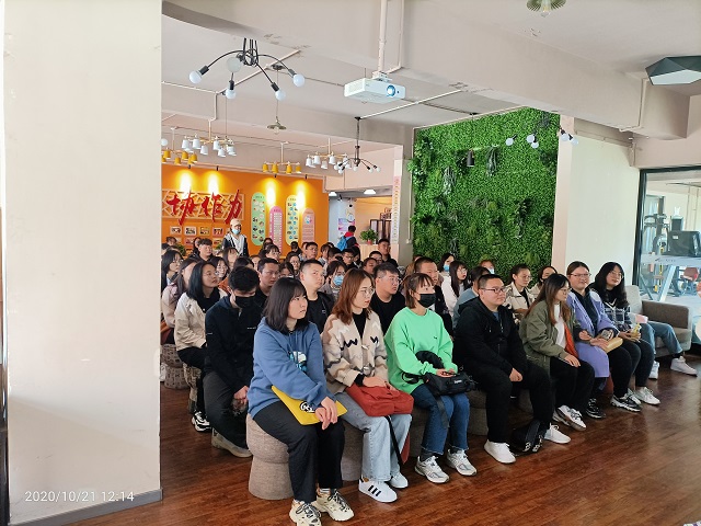 饮食天下 健康未来——食品与环境学院第六届“人和杯”健康饮食宣讲会