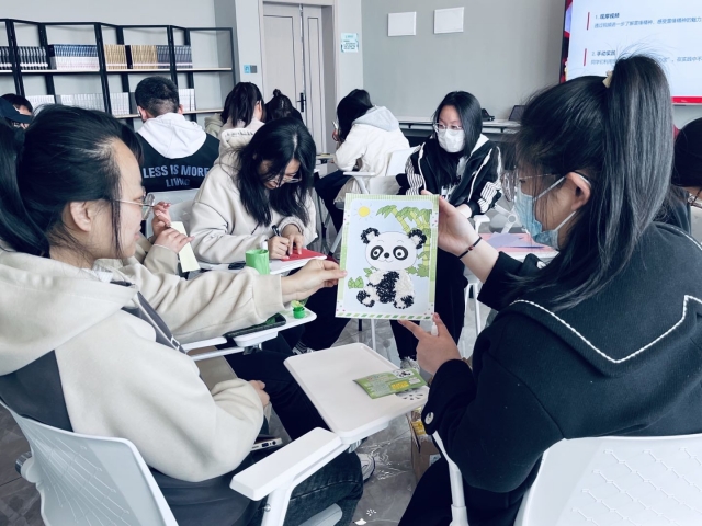 淬英雄之心 筑青年精神——商务英语学院3月完满团支部活动集锦