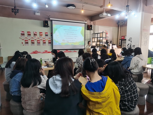 学长计划第1059期：漫谈生活 手画春景——食品与环境学院“学长计划·百花讲堂”第137期