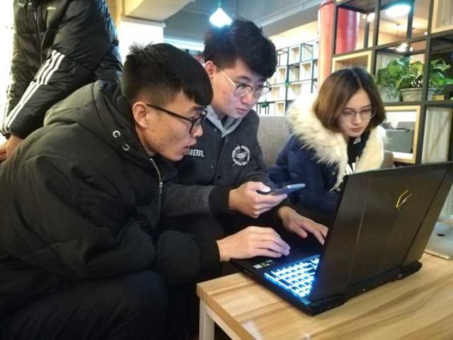 为校媒人疯狂打call——淬炼商学院校媒团队历程纪实