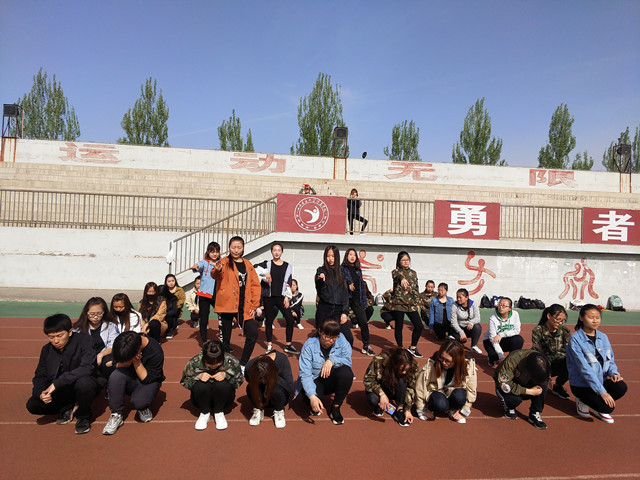 【完满班级】比拼激扬梦想 搏击磨砺锋芒——外国语言文学系四月完满班级活动