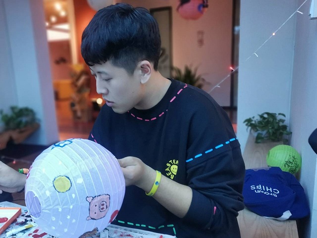 【1+1>2】第二届“温暖金秋 智达同行”中秋花灯会成功举办