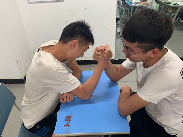 【完满班级】用心铸造精彩 活力绽放光芒——经济与管理学院六月完满班级活动纪实(五)