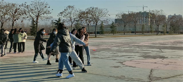 【完满班级】你来比 我来猜——淬炼·国际商学院财务2114班完满班级活动