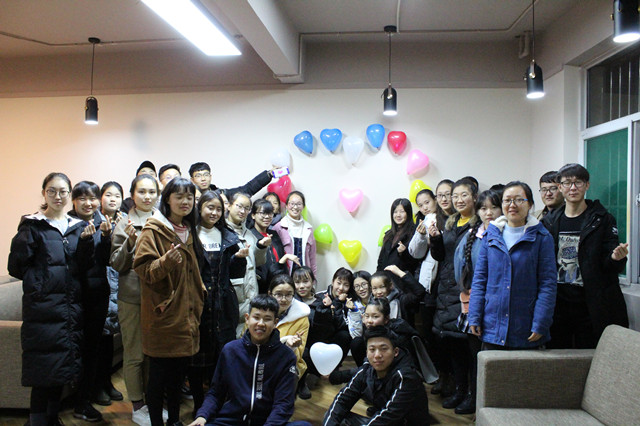 【完满班级】抵制邪教 共建和谐校园——淬炼商学院“善行青春”主题活动(五十九)