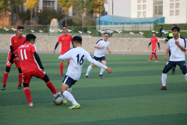 闪光的信院第247期:敢梦敢当的信院男足用行动诠释体育精神