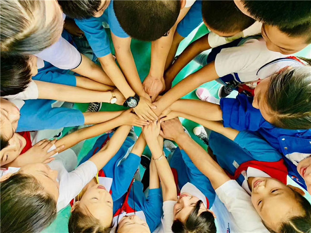 西部之声第8期:感谢青春在西部闪光的你