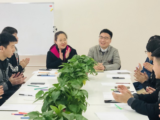 【1＋1＞2】双导携手进班级 雷锋精神永传承——经管1602班走进青藤书院忆雷锋精神