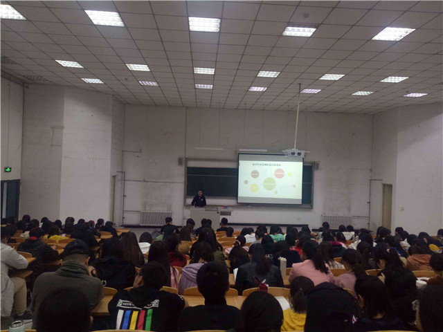 【辅导员说完满】毕业 抉择 未来——淬炼商学院“辅导员说完满”专题活动（十一）