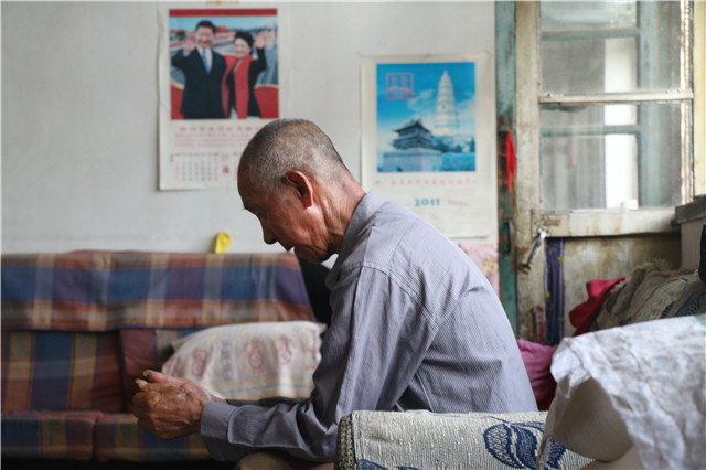 【三下乡】志愿者风采：让我们做一天您的孩子吧