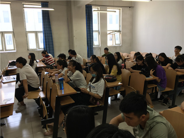 【完满班级】青春正能量 行走满校园——食品与环境学院土管1601班举办完满班级活动