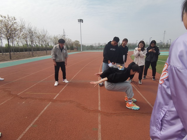 【完满班级】发扬体育精神 展示青春风采——大数据学院、信息工程学院计科2001班完满班级活动