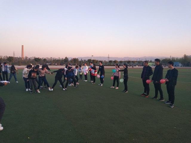 【完满班级】放飞梦想 青春起航 ——大数据学院、信息工程学院计科1801班举办完满班级活动