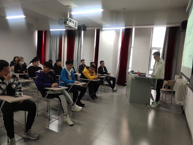 【完满班级】低碳又环保  废品变为宝——艺术传媒学院2020级视觉传达专业视觉2005班完满活动