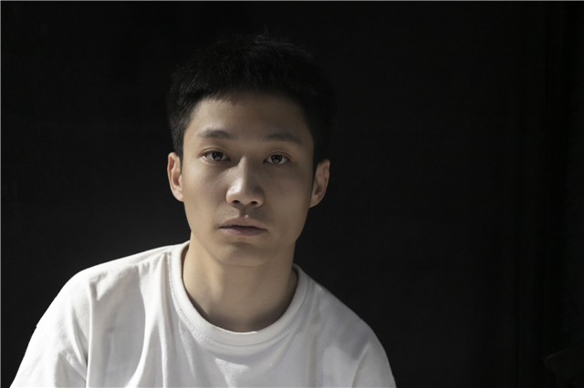 专访舞者张鑫磊 郭华 王浩志:“我们代表信院街舞出战!”