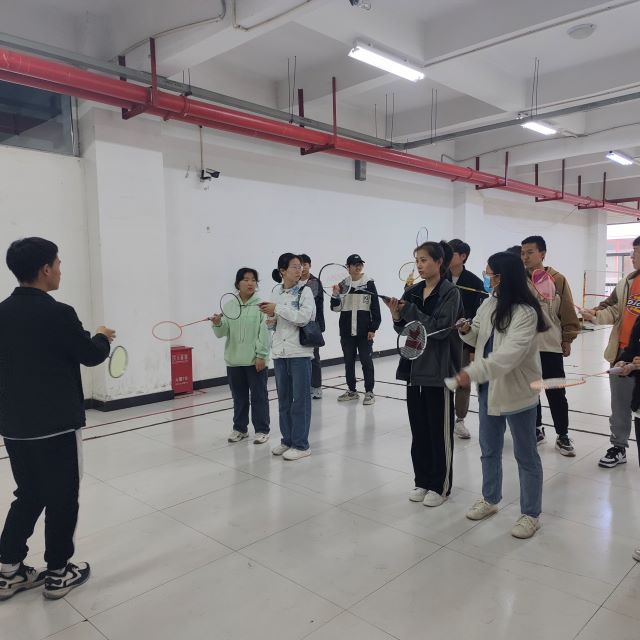 【社团快讯】“羽”乐无极限——“羽球基础教学”完满落幕