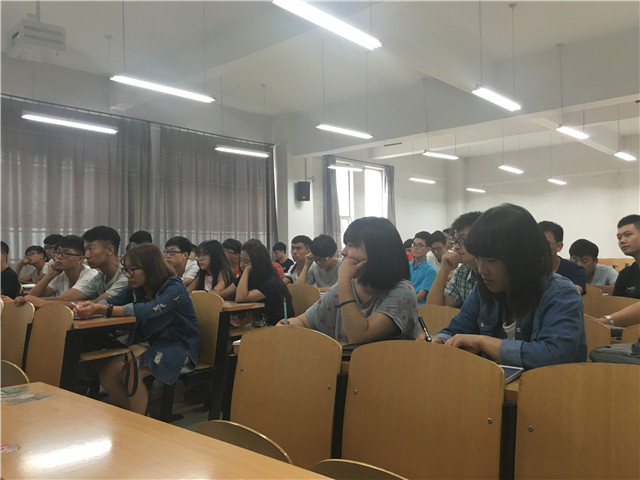 【辅导员说完满】机电工程系“辅导员说完满”活动顺利开展