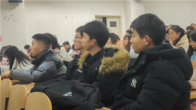 【辅导员说完满】青春炫彩 奋斗流光——大数据学院、信息工程学院20级辅导员说完满