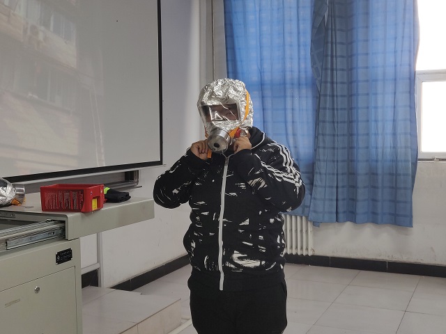 食品与环境学院“关注消防 平安你我”消防安全知识讲座