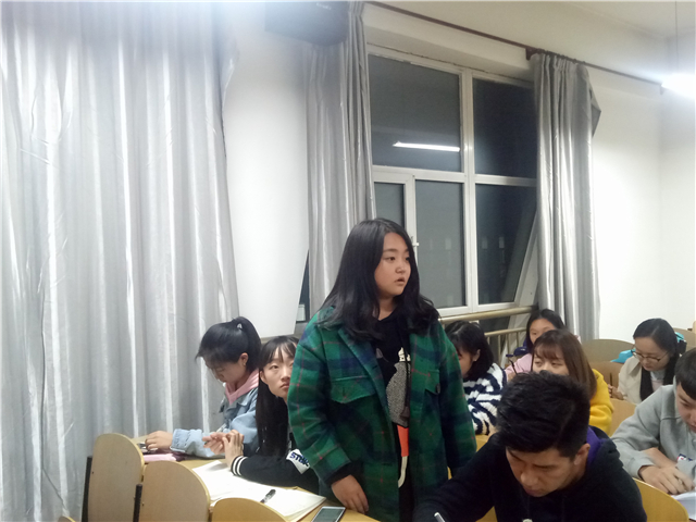 【辅导员说完满】扶上马  送一程——淬炼商学院举办“辅导员说完满”系列活动（十二）