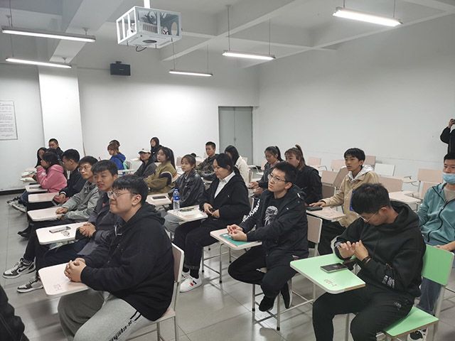 融合新血液 携手向前——2020级融媒体中心新生见面会