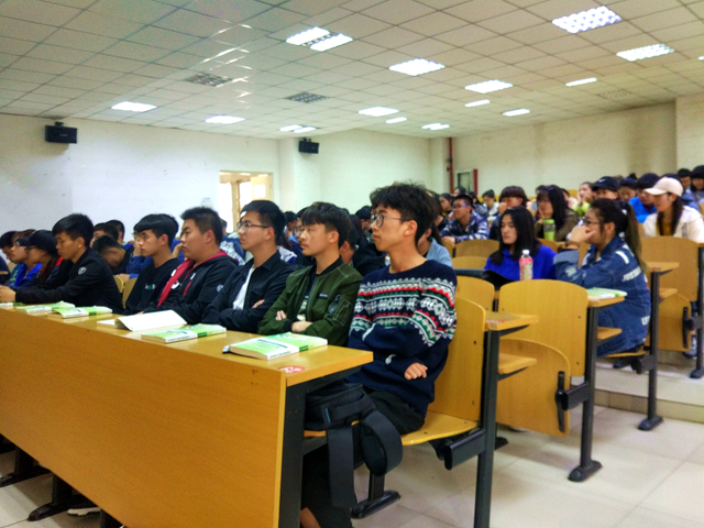 【辅导员说完满】简政放权 提高学生工作效率——淬炼商学院“辅导员说完满”系列活动(十五)