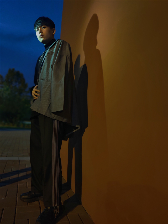 闪光的信院第261期：说唱小哥用爱诠释态度 展现独有风格