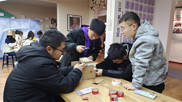 【完满班级】心灵手巧 变废为宝——淬炼·国际商学院财务2101班完满班级活动