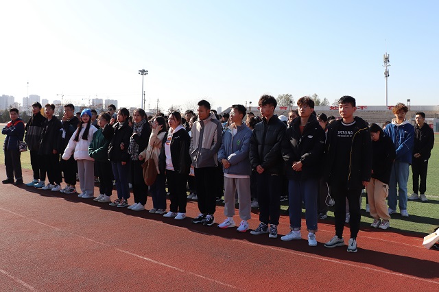 扬青春之帆 聚团队之力——经济与管理学院开展士·战“扬自强 展风采”“锐士营”成长计划技能比拼赛