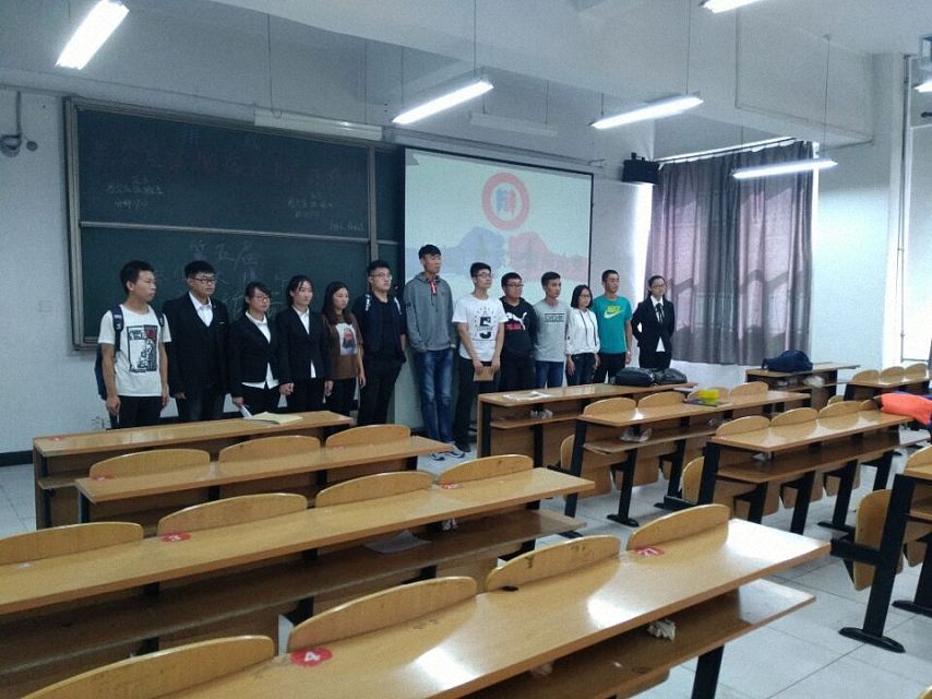 【完满班级】舌战群儒 刻绘青春锋芒——信工系计科1702班辩出风采