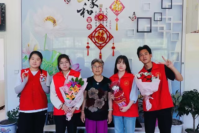 【三下乡】进艺轩旧巷·文化传承人李旺山与雅韵来堡的十年相约——经济与管理学院“经”缘晋乡实践团文化篇