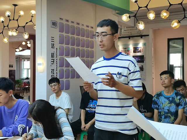 慷慨陈词抒己论 唇枪舌战决弈时——大数据学院、信息工程学院第九届“脱口秀”辩论赛初赛完满落幕