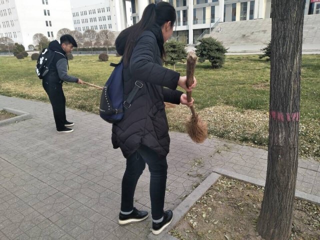 【完满班级】爱心与青春常伴——淬炼商学院举办“善”行青春主题活动（三十七）