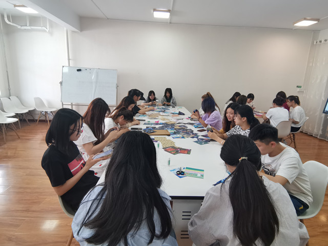 【完满班级】奇思妙想折百般趣味 携手共创燃智慧火花——淬炼商学院财务1902班完满班级活动