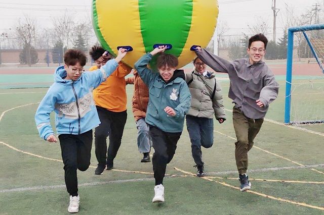 【信院力量·书联】携手同行 点亮青春