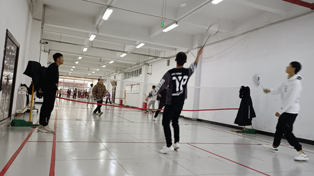 【完满班级】谁羽争锋——智能工程学院机制2101班完满班级活动