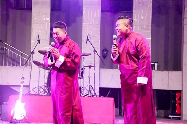 【社团挑战月】信院第一站：与百家社团的相见恨晚——2017“特色社团进军营”主题活动