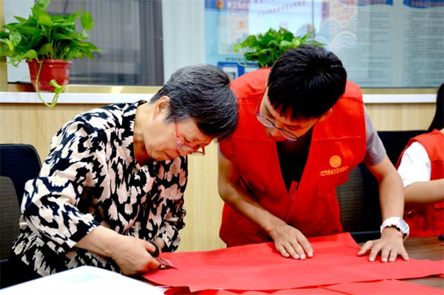 【三下乡】高义薄云美相传 慷慨仗义德为先——淬炼商学院青年益行国情观察实践团