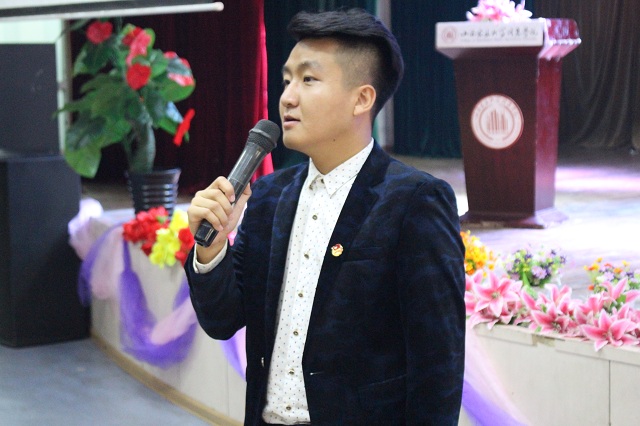 聚是一团火 散是满天星——淬炼商学院开展第一期学生干部培训大会