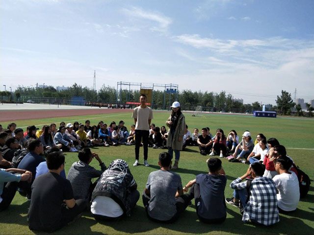 【完满班级】艺动青春 我型我宿 ——艺术传媒系环设1703、环设1704宿舍才艺大比拼