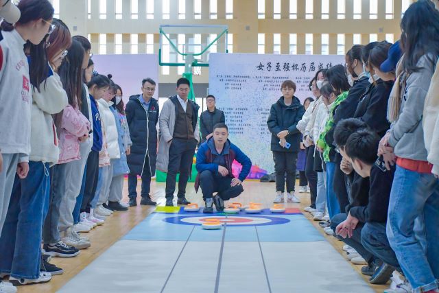 【青马工程】争做觉醒新青年 挥洒青春之热血——商务英语学院与艺术传媒学院青马工程完满教育学生骨干“知行班”培养计划