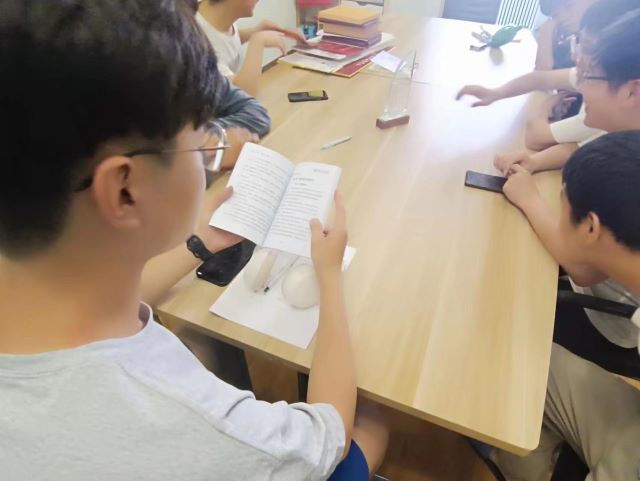 【完满团支部】培养劳动精神 争做时代先锋——远景学院远景2103班完满团支部活动
