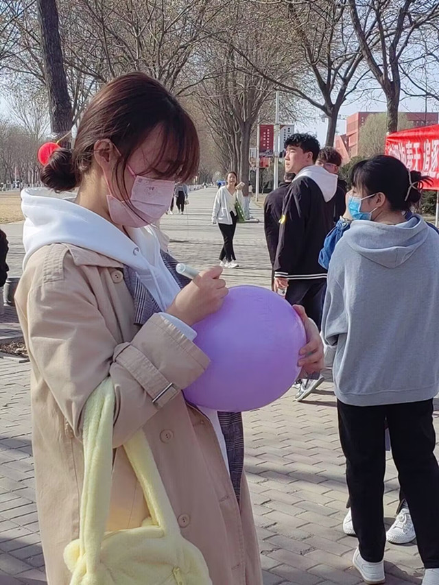 撕掉标签 绽放微笑 做不被定义的女性——淬炼·国际商学院心理健康 传承专项志愿服务队3月份活动