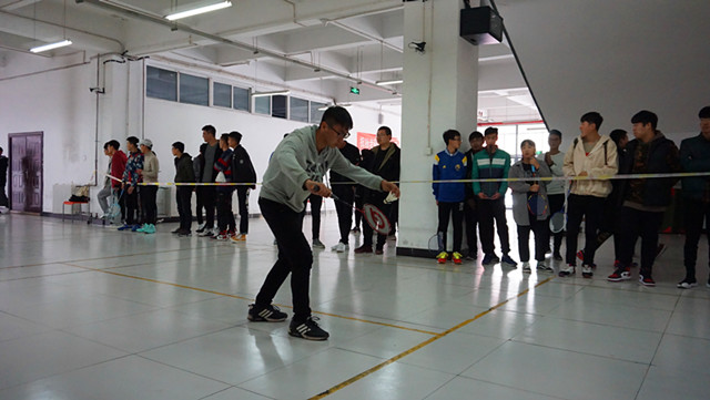 一拍即出 羽动你我——大数据学院、信息工程学院第六届挑战羽毛球联赛