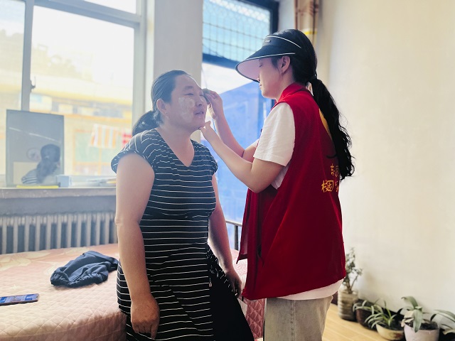 【三下乡】进堂屋宅院·荣誉干部刘进宝与幸福来堡的十年相及——经济与管理学院“经”缘晋乡实践团姻缘篇