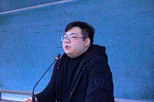 【青马工程】嚯 这碗领导力大补汤 体验不一样——第十三期“青马工程”完满教育学生骨干培训计划“知行班”系列活动——领导力干部培训