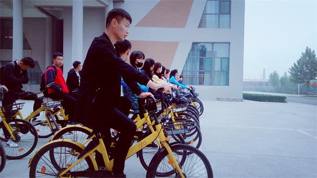 【完满班级】欣赏体育的魅力——淬炼商学院“体”味青春主题活动（十二）