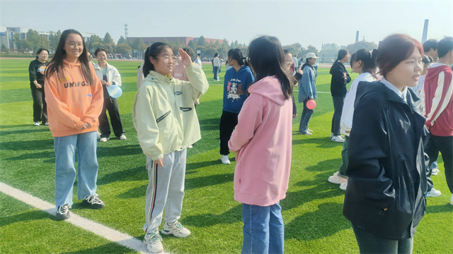 【完满团支部】跃动青春 展“翅”未来——淬炼·国际商学院会计2305班完满团支部活动