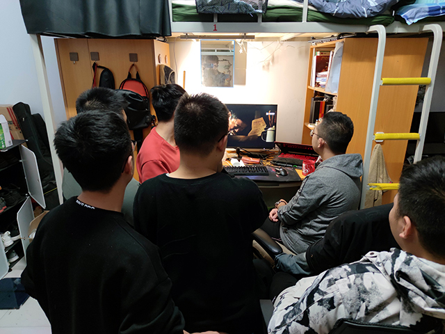 【完满班级】品味精彩电影 感受精彩演绎——软件1804班观影班级活动