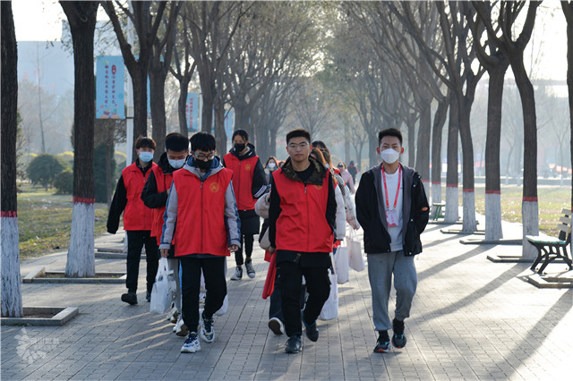 暖心工程第482期:满格爱心走进福康老年公寓
